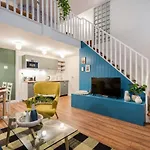 Colorful Designer In The Heart Of * 布达佩斯